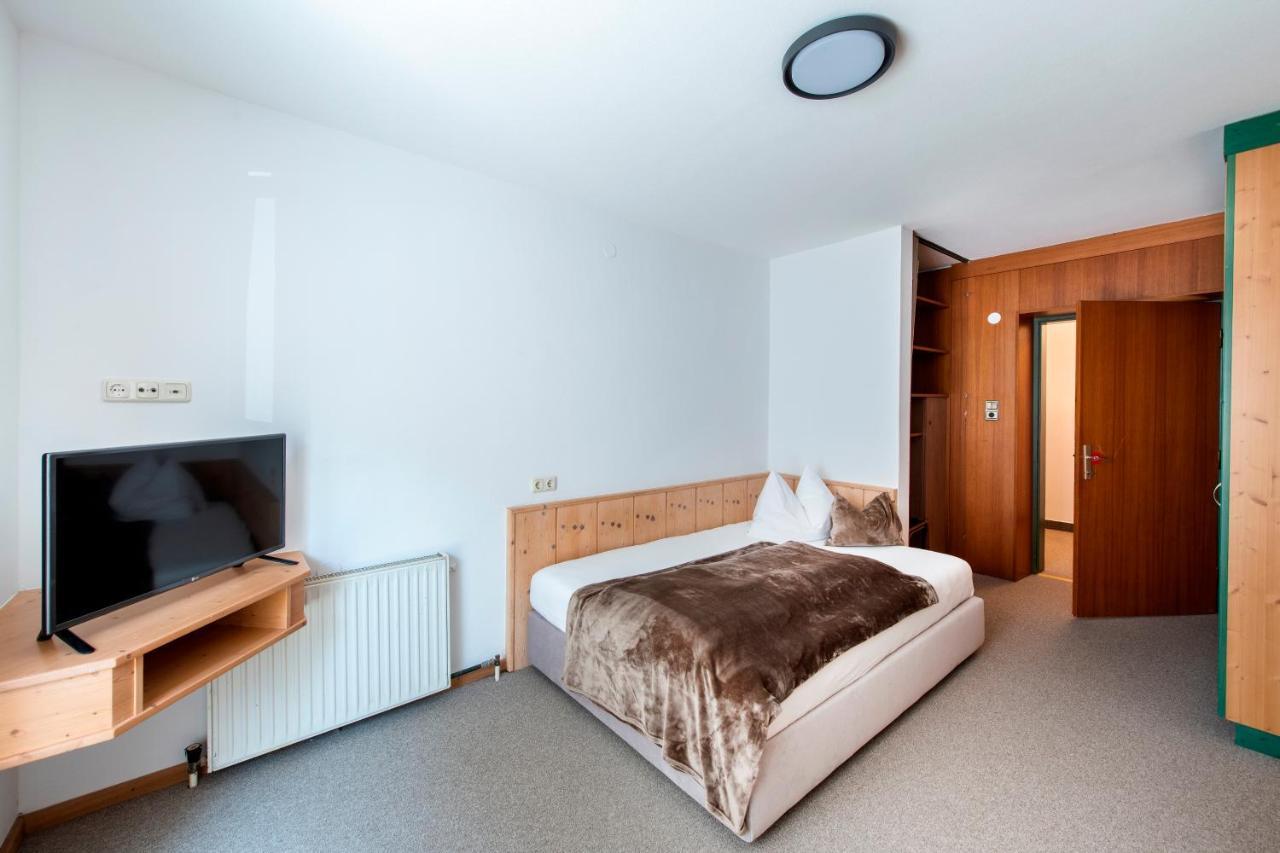 Manni Home - Rooms & Apartments Mayrhofen Dış mekan fotoğraf